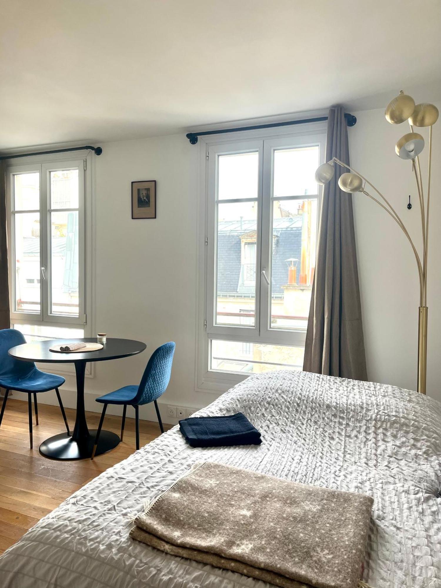 Eiffel Tower - Cosy Studio Paris Bagian luar foto